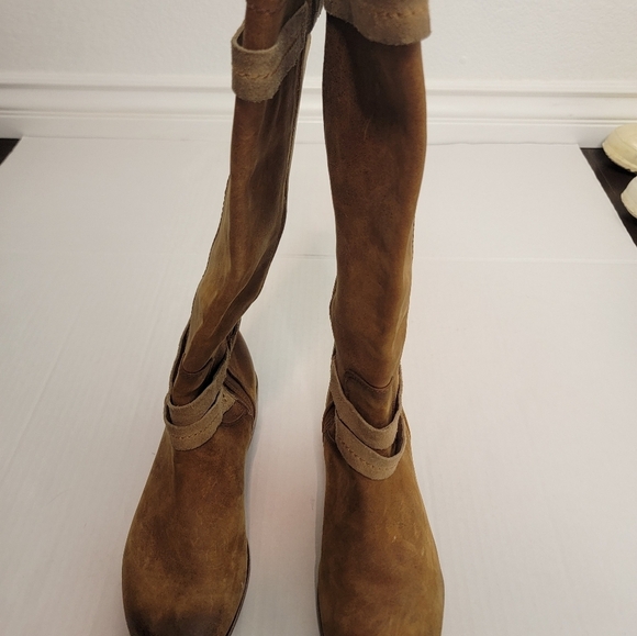 Ugg Darcie Ridding Boots 9.5 Leather Brown Distressed Tall Side Zip 1004172 - Picture 2 of 13